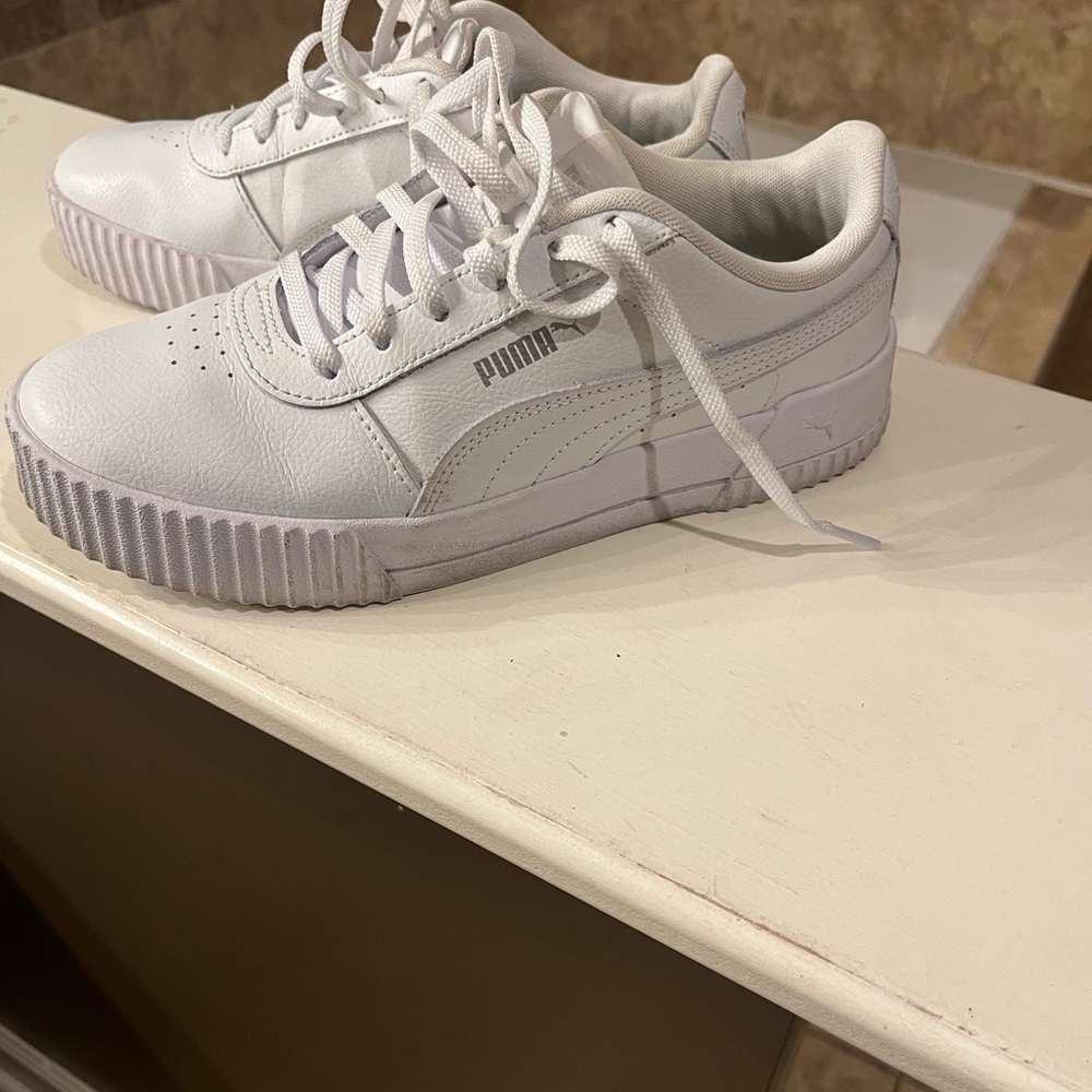 Women Carina shoe size 8